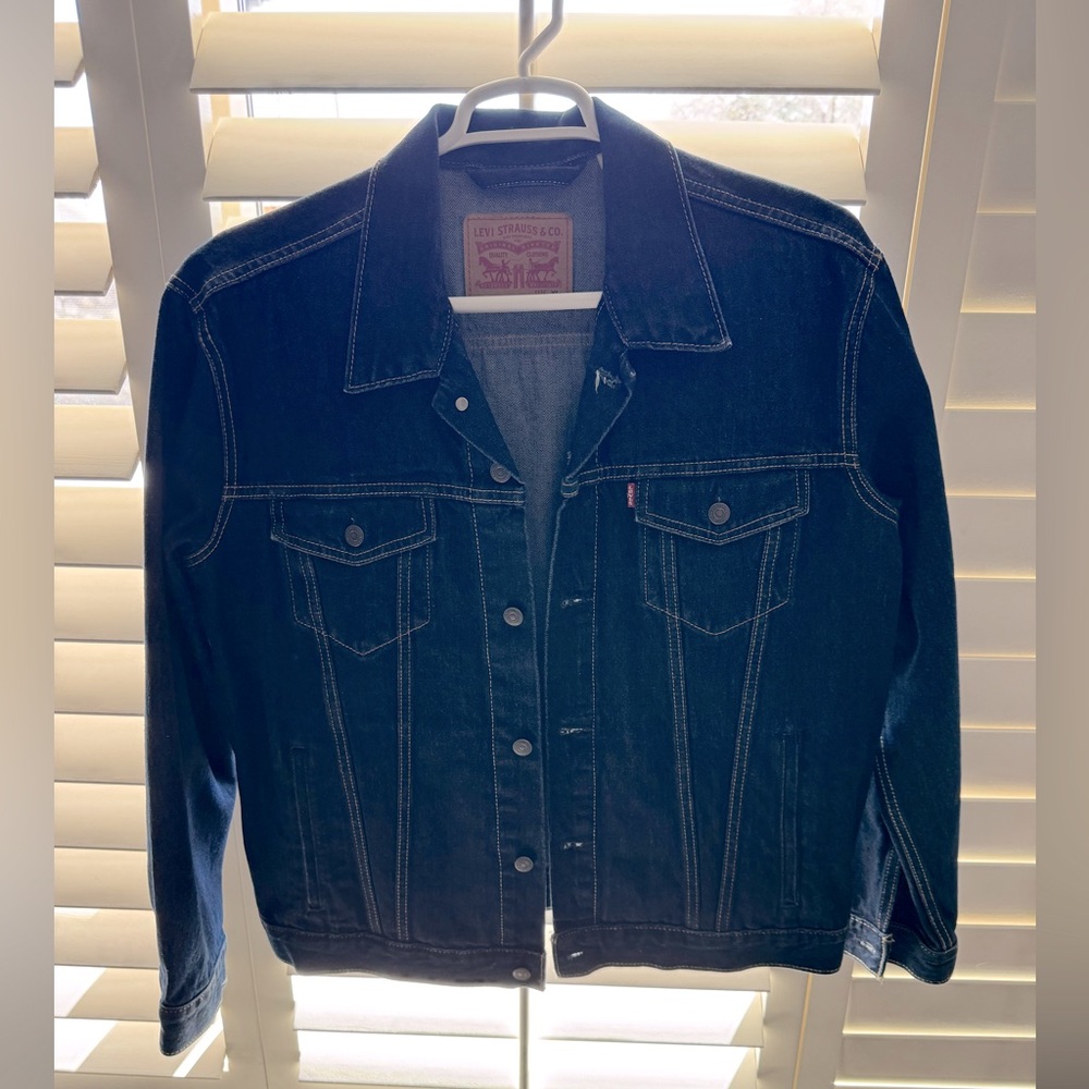 COPY - Levis  trucker jacket